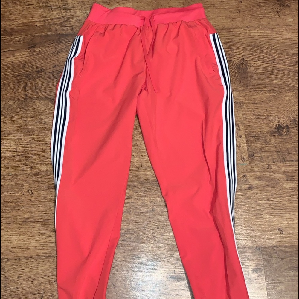 Jogging pants size xs (0-2)
